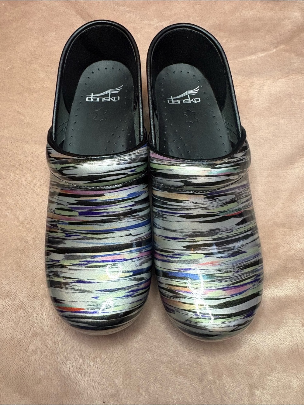 Dansko XP Women’s Metallic Striped Patent Leather Nursing Clogs EU 38 - Picture 2 of 8